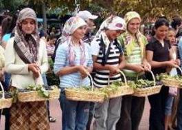  Bozcaada’da Bağbozumu Festivali Coşkusu  