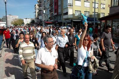  600 Bursalı Çanakkale’nin Tarihi Ve Turistik Yerlerini Gezdi 