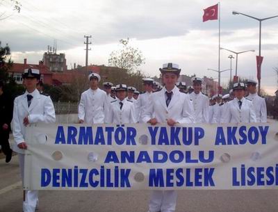  Denizci Öğrenciler Yarıyıl Tatilinde Hollanda’ya Gidecek 