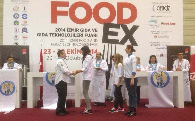  ÇOMÜ Turizm Fakültesi Öğrencileri FOODEXe Katıldı 