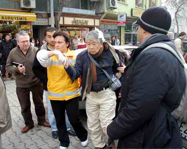  Japon Turist Kazayı Ucuz Atlattı 