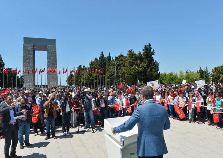  10 Bin Üsküdarlı Genç Şehitlikleri Gezdi 