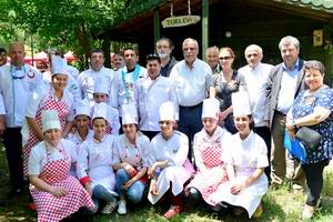  Çanakkale Yemekleri Beğeniye Sunuldu 