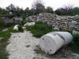 Ezine İlçesine Bağlı Dalyan Köyü Yakınlarındaki Alexandria Troas Antik Kenti