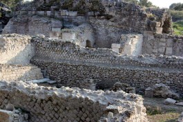 Ezine İlçesine Bağlı Dalyan Köyü Yakınlarındaki Alexandria Troas Antik Kenti