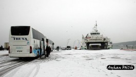 Kış Mevsiminde Çanakkale Feribot İskelesi Girişi