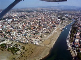 Sarıçay ve Şehrin Havadan Görünümü