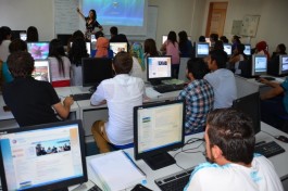 Çanakkale Onsekiz Mart Üniversitesi'nde Dersler