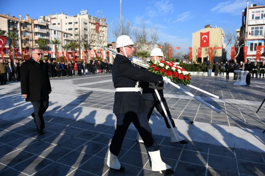  Çanakkale’de Buruk Zafer Bayramı Kutlaması 