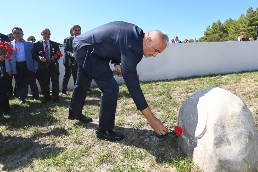  Gelibolu Yarımadası’nda 4 Yeni Şehitlik Ziyarete Açıldı 