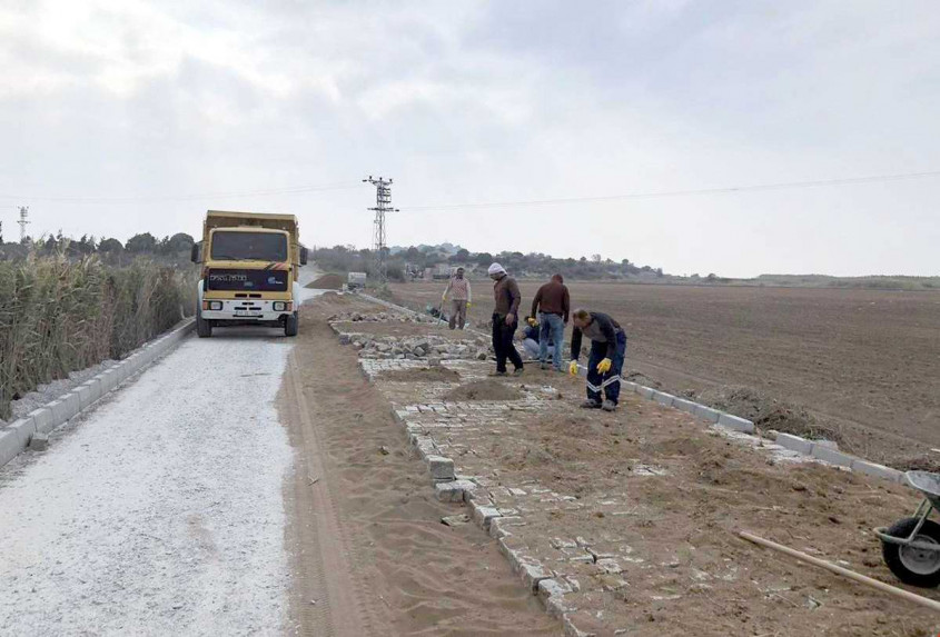  Kumkale Orhaniye Tabyalarının Yolu Yenileniyor 