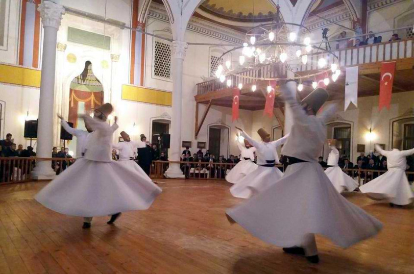  Gelibolu Mevlevihanesi’nde Şeb-i Arus Programı Düzenlendi 