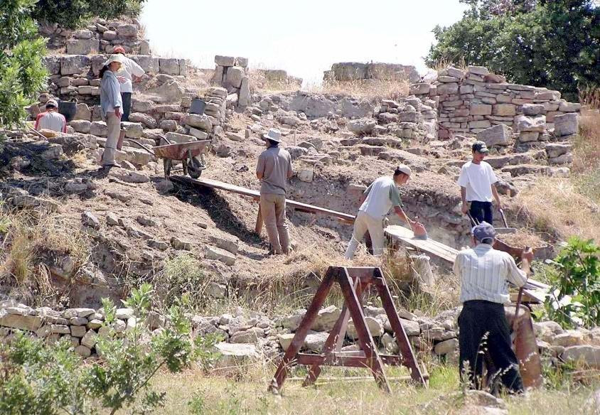  Troya, Assos ve Parion’da Kazı Süresi 1 Yıla Uzatıldı 