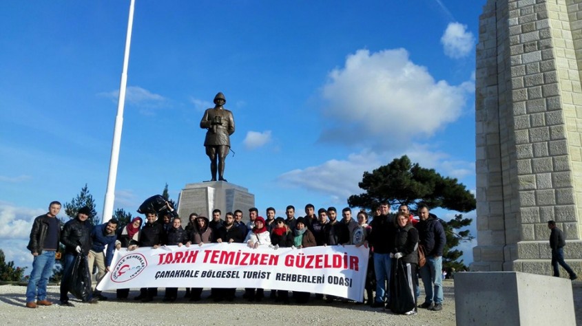  ÇARO Üyelerinden Gelibolu Yarımadasında Çevre Temizliği  